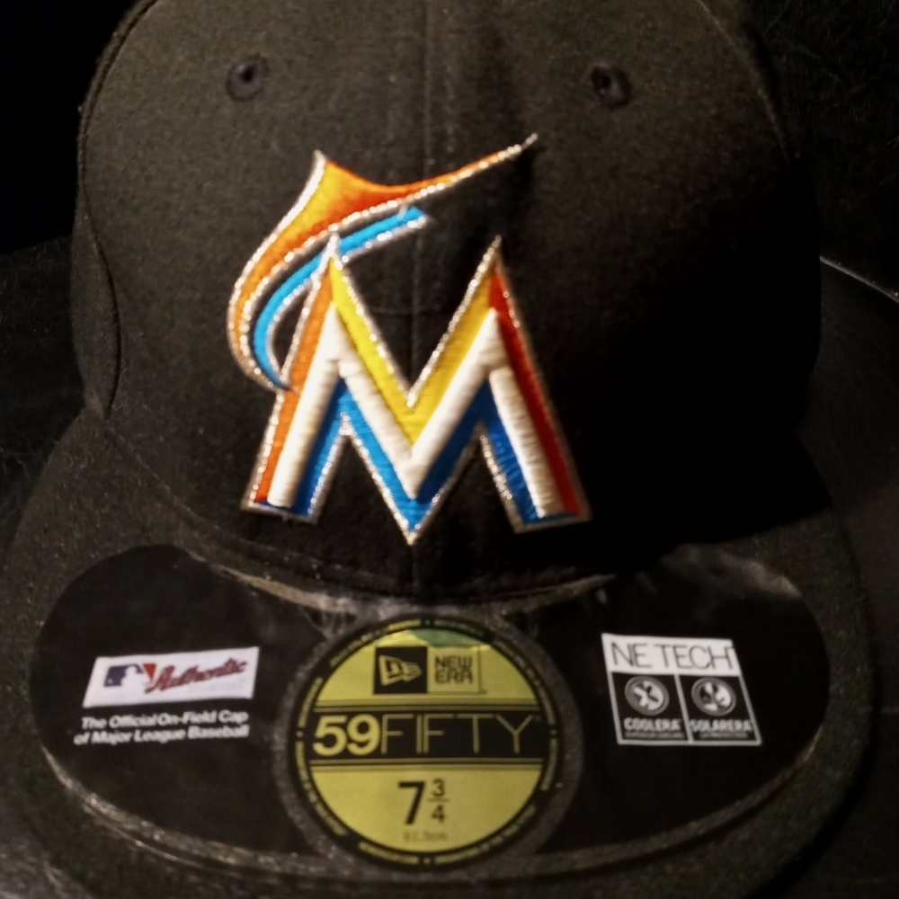 Miami Marlins Fitted Hat